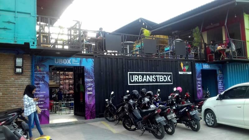 Urbanistbox Cafe Kota Makassar