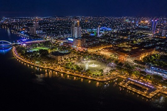 Indahnya gemerlap cahaya di Kota Makasar
